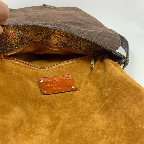 Patricia Nash Distressed Metallic Foil Armenian Messenger Bag. - Picture 11 of 12